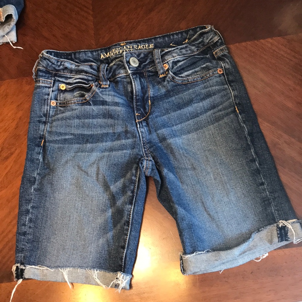 American Eagle Bermuda Shorts